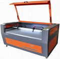 Double heads laser cutting machine for