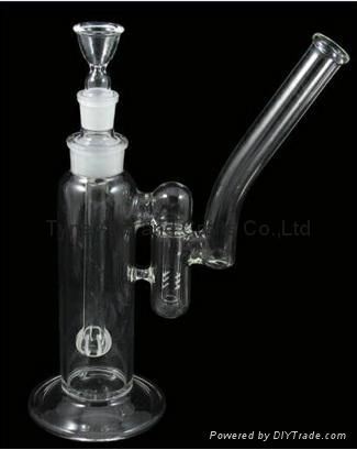 Glass Smoking Pipe And Bubbler Bong