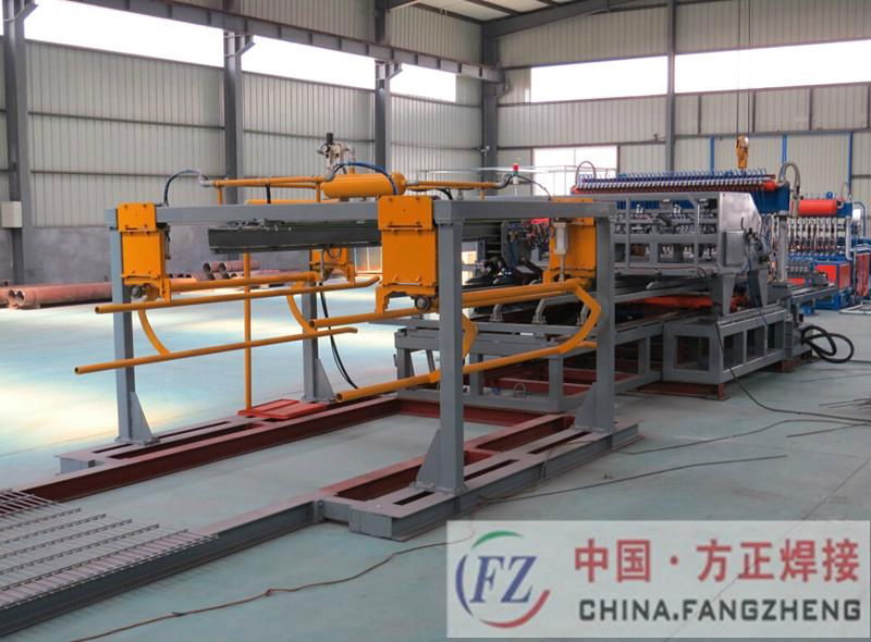 Automatic wire mesh welding machine China Factory 3