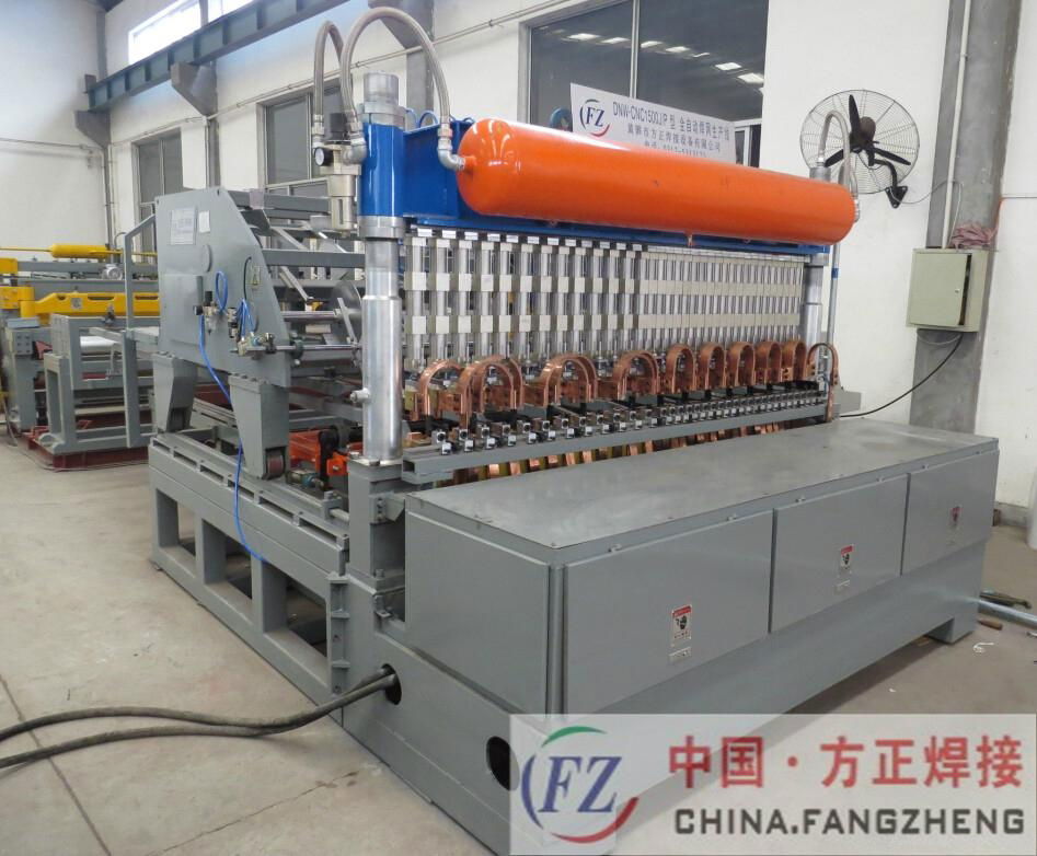 automatic welded wire mesh machine (factory) 4