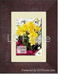 Wall-mounted flower wooden photo frame