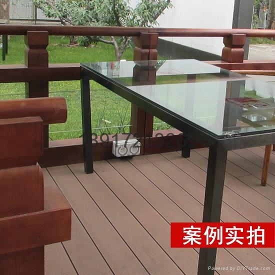 指印防暴雨双联10A插座 2
