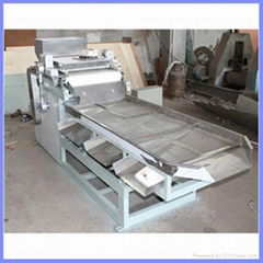 Peanut particles cutting machine