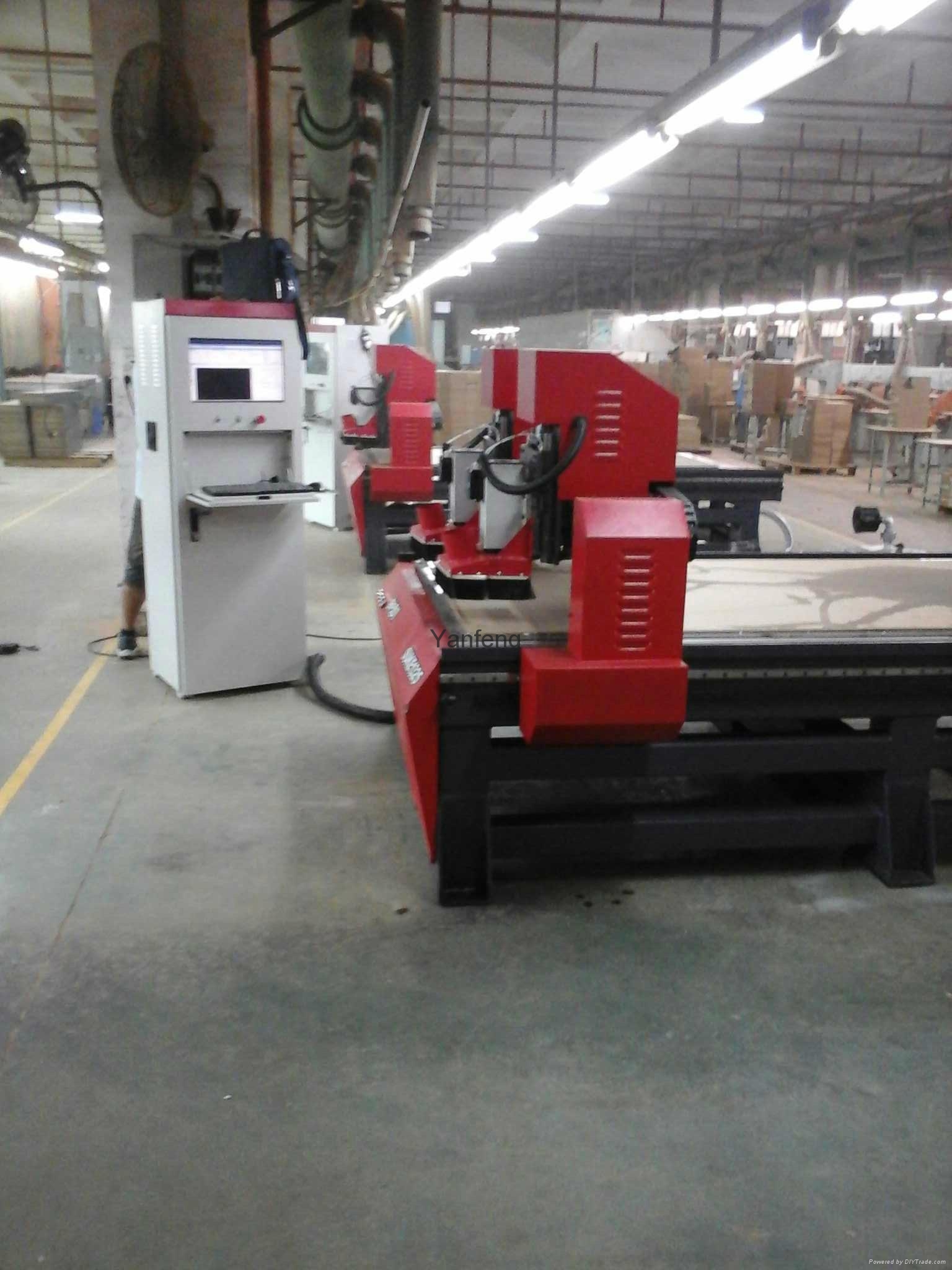 computer controlled two heads cnc wood carving machine with vaccum
