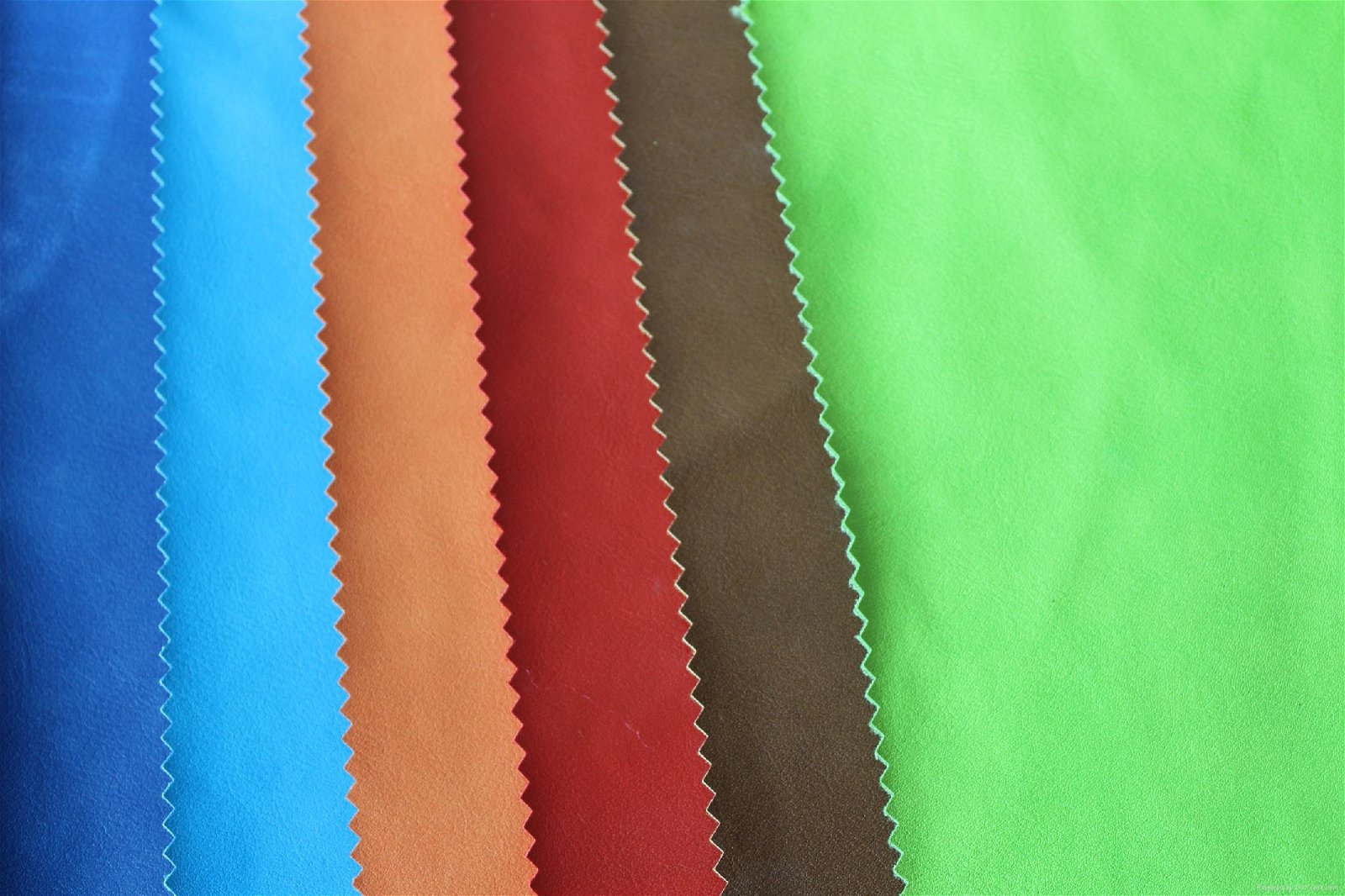 High Quality PU Artificial Leather China Supplier (wsys-8103) 4