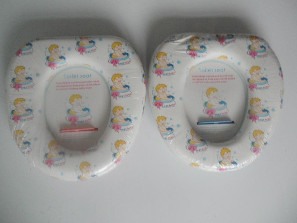 Portable plastic baby potty baby toilet with high back  4