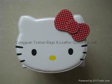 hello kitty box with PU material 2