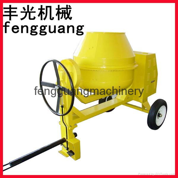 mobile concrete mixer    5