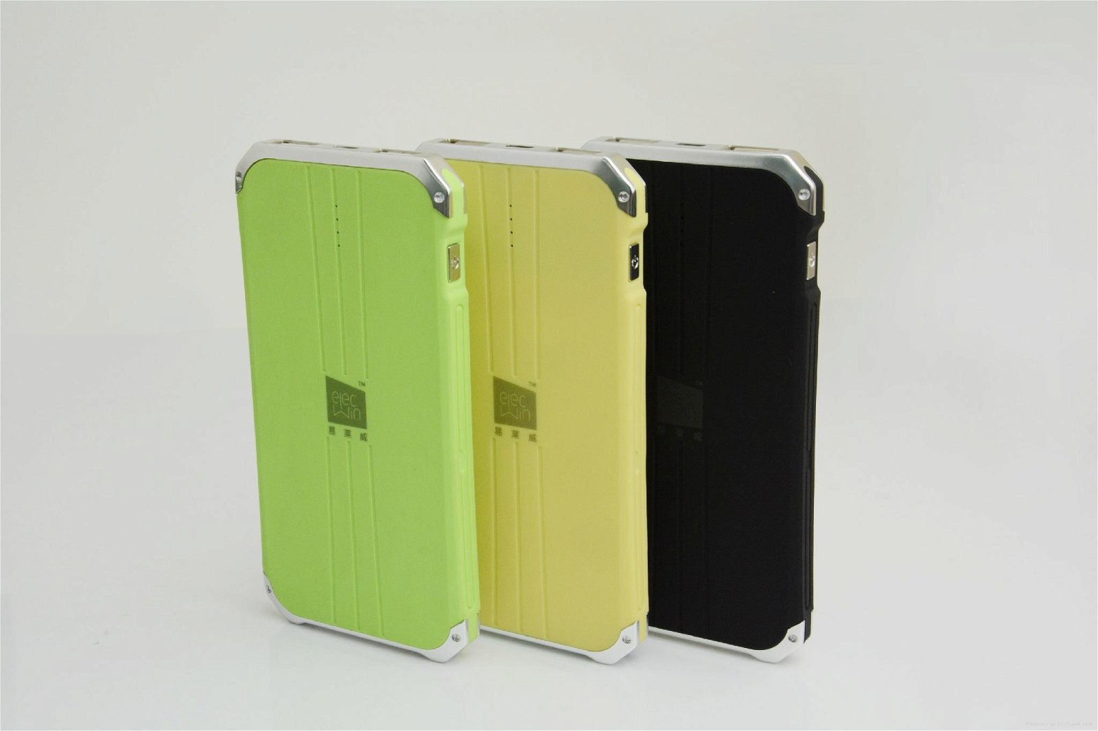 Newest Attractive Model 5000mAh Power Bank for Phone  3