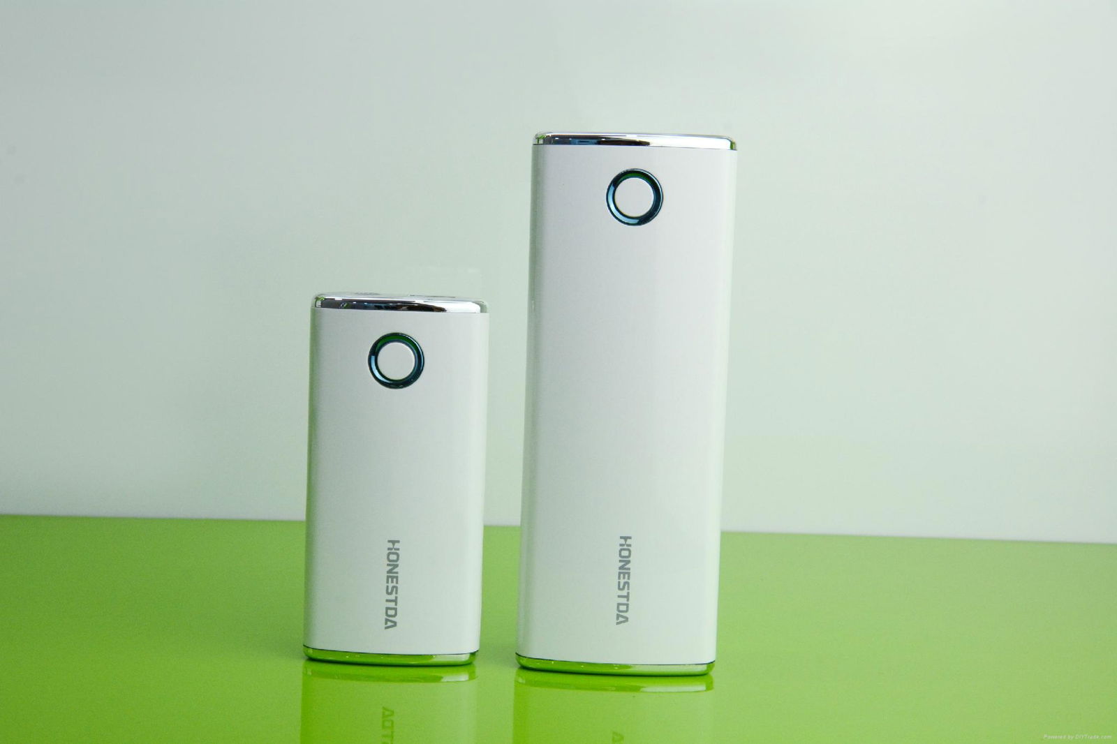 Power Bank 10400mAh, Portable Mobile Power Bank with 1 Year Warranty