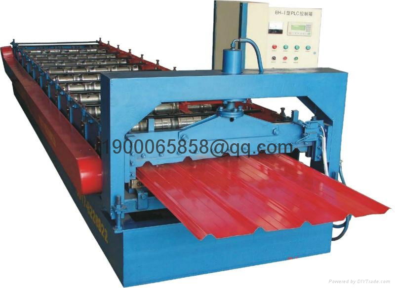 PU Sandwich Panel Roll Forming Machine 3