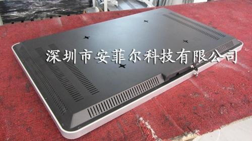 19寸圓角壁挂式廣告海報機 4