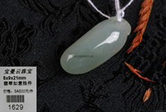 jade ruyi pendant