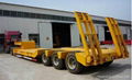 Low platform semi-trailer