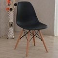 Living Room Plastic Eames Chair 4