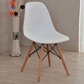 Living Room Plastic Eames Chair 3