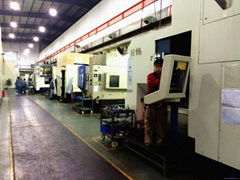 injection molds and tooling manufacturer