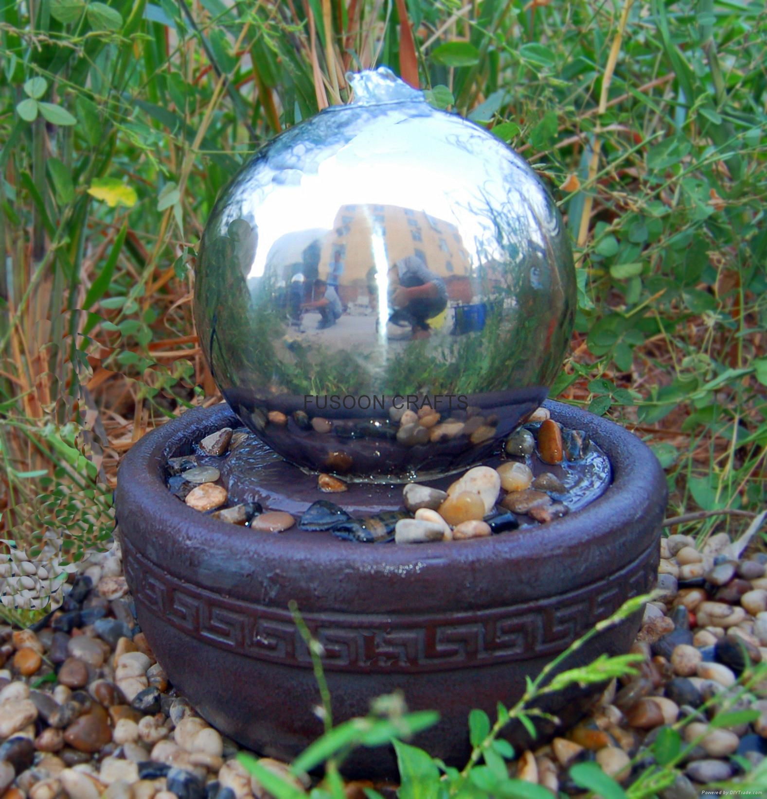 Jar fountain for outdoor or indoor 3