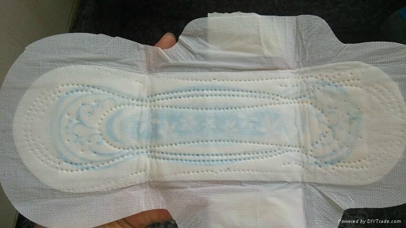soft ladies good quality lady sanitary pad make in china 3