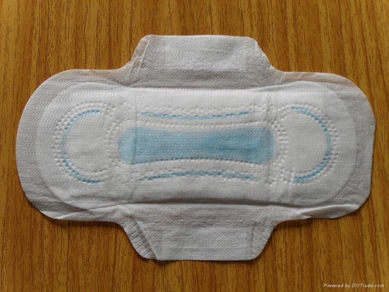soft ladies good quality lady sanitary pad make in china 4