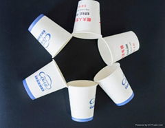 Paper cups