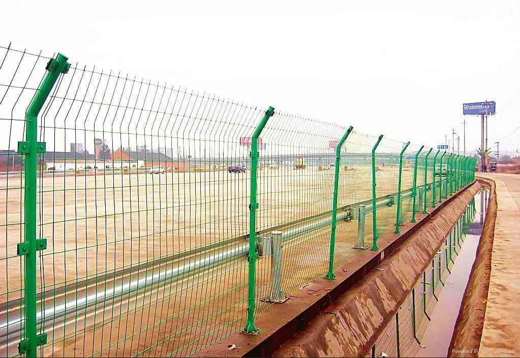 Galvanized Coated Decorative Garden Border Fence 3