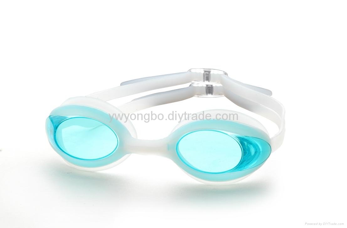 2014 new design swim goggles from Yiwu China AK6200 2