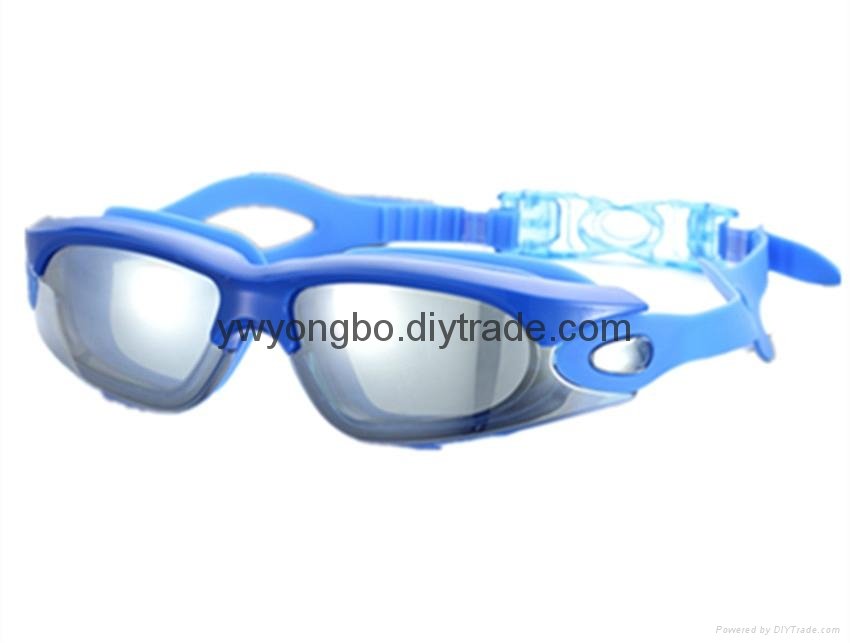 the coolest mirror coated silicone swimming goggles