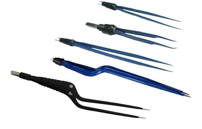 Bipolar forceps