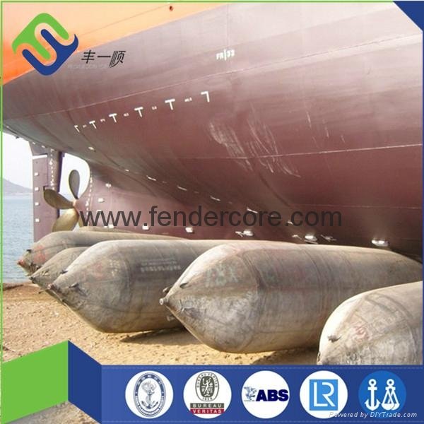 Marine inflatable airbag for launching 2