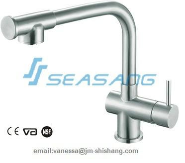 stainless steel kitchen faucet  2