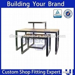 Hot Sale Retail Store Fittings Display Table in Garment Store