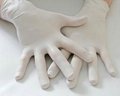 latex surgical gloves  2