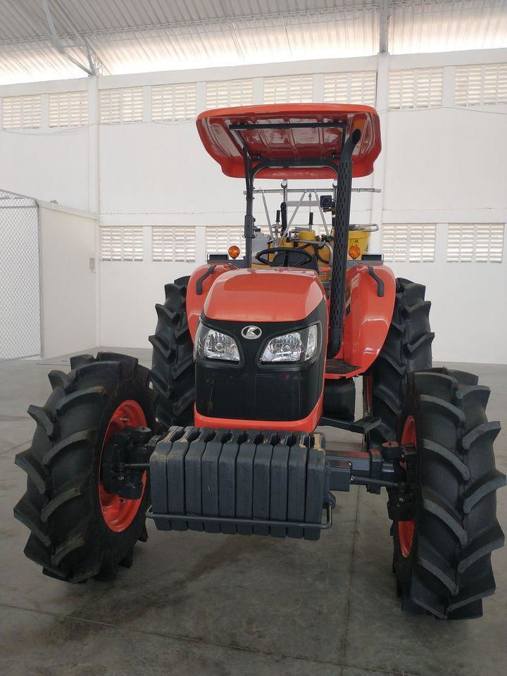Kubota 7040 9540 70hp 95hp Tractor 2