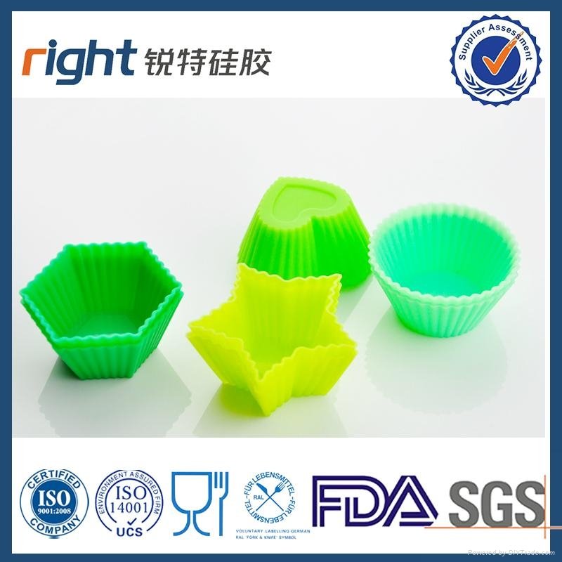 cute mini different shape silicone baking molds 2