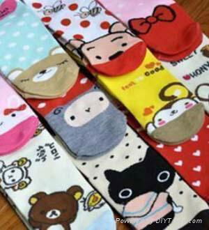 Wholesale Couple Over Knee Socks With Cartoon Pattern