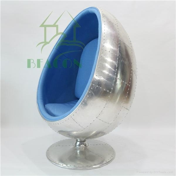 Aluminum  Egg Pod  Chair