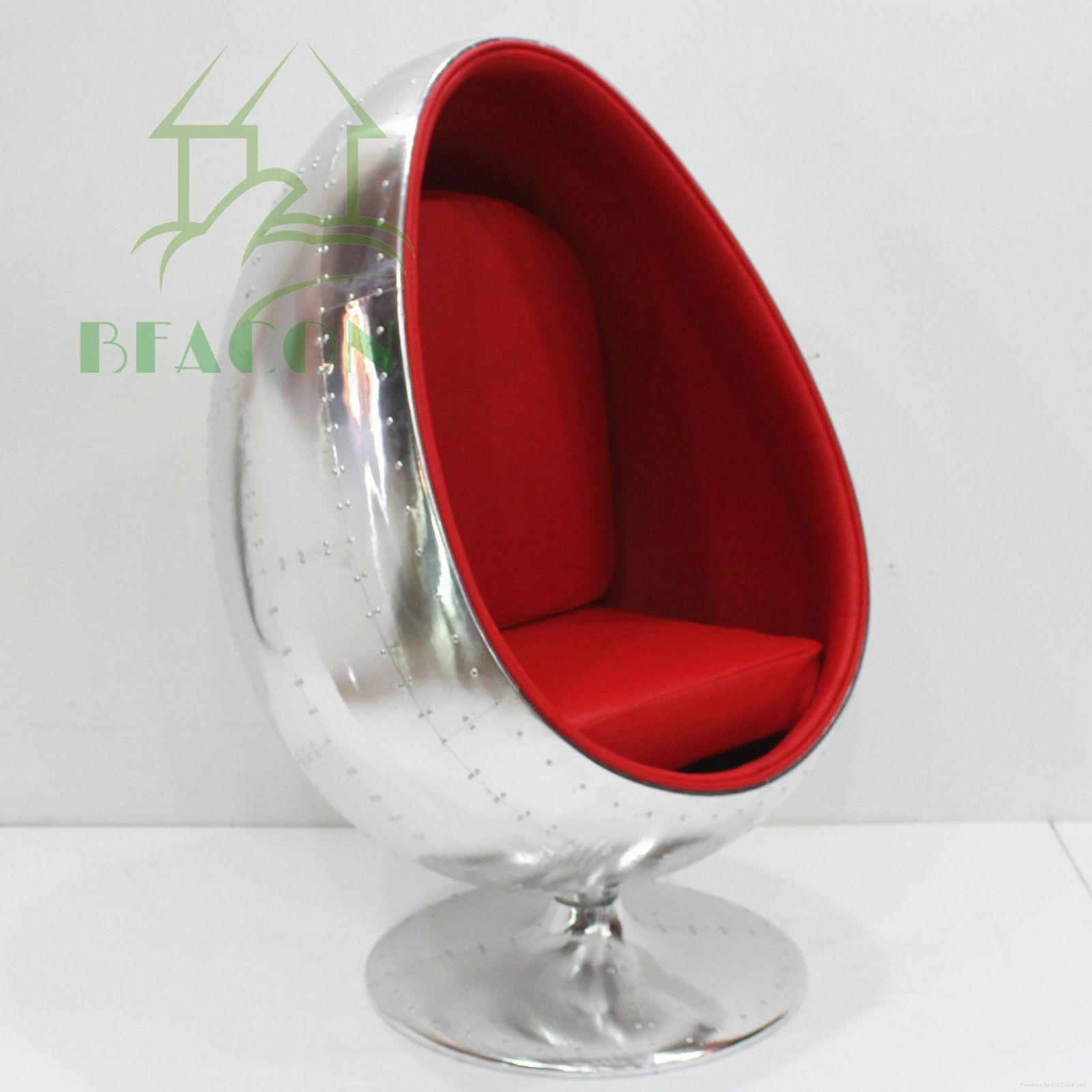 Aluminum  Egg Pod  Chair 5