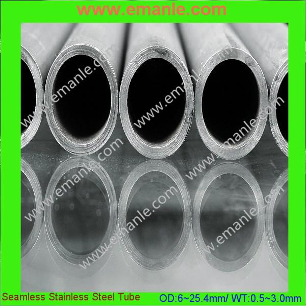 304/304L Small Diameter Seamless Stainless Steel Pipe 4