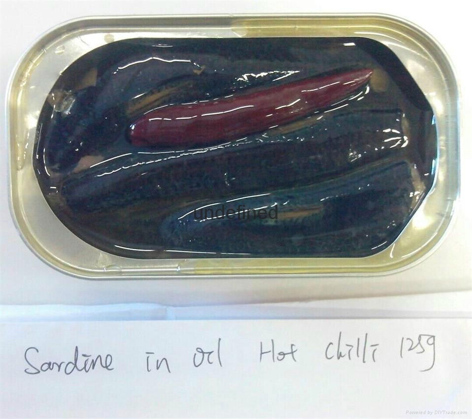 125g canned sardines in oil 2