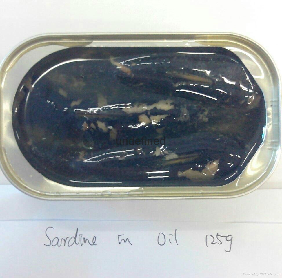 125g canned sardines in oil 4