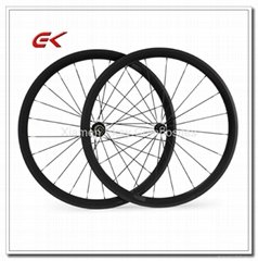 700C 23mm width 38mm Clincher High Quality Carbon Wheels