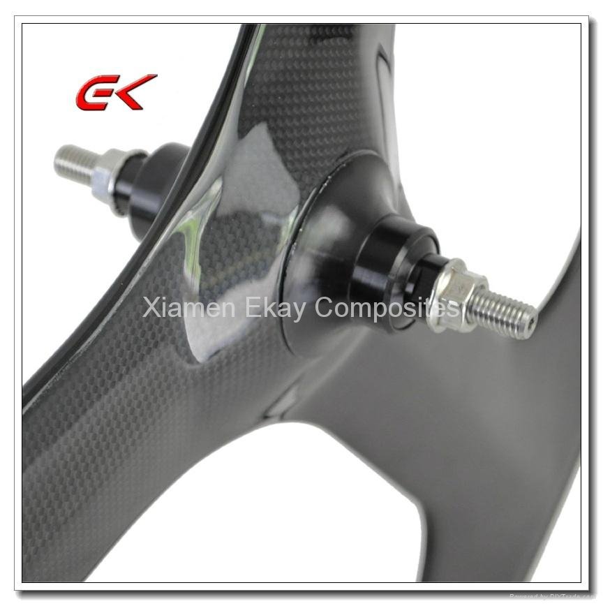 700c 3K Matt Fixed Gear 3 spoke Clincher Carbon Rear Wheels 2
