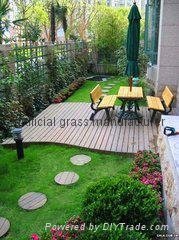 Synthetic grass for landscaping 2