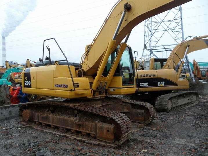 Used Komatsu PC200-8 Excavator 5