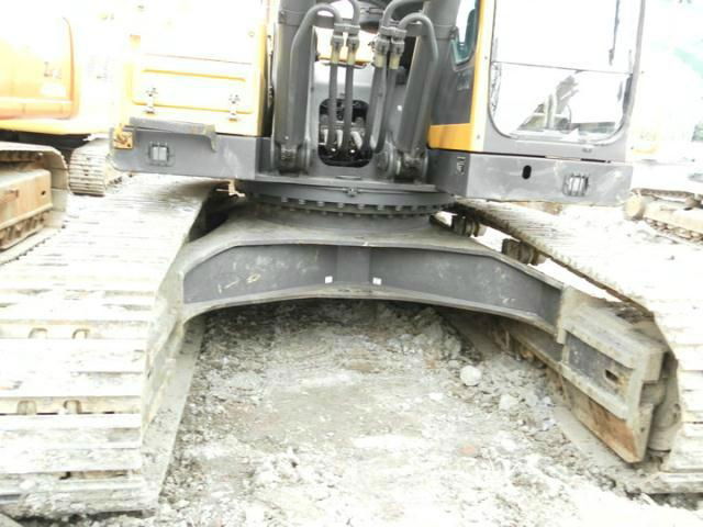 Used VOLVO EC460BLC Excavator 2