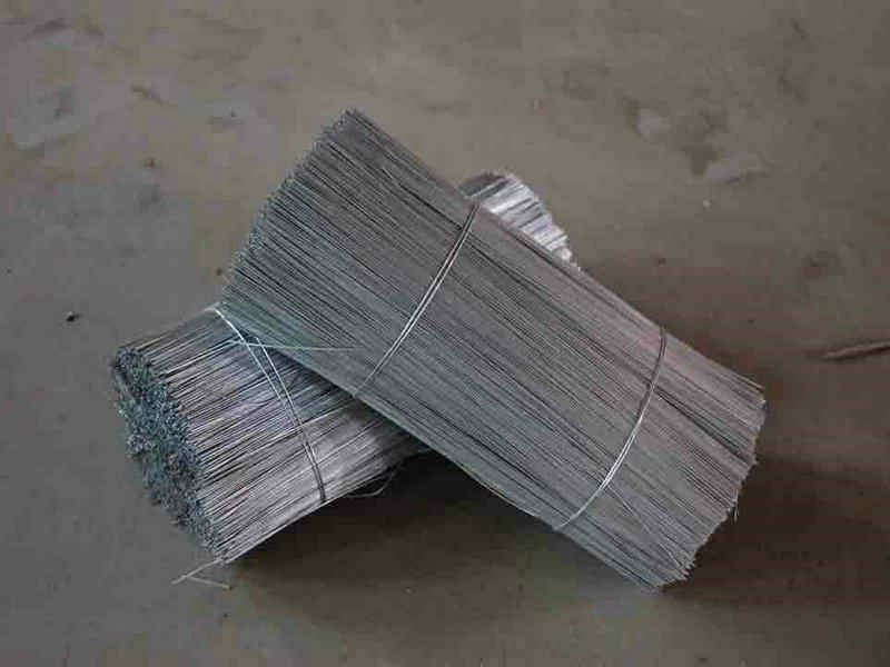 Galvanized Striaght Cut Wire 2