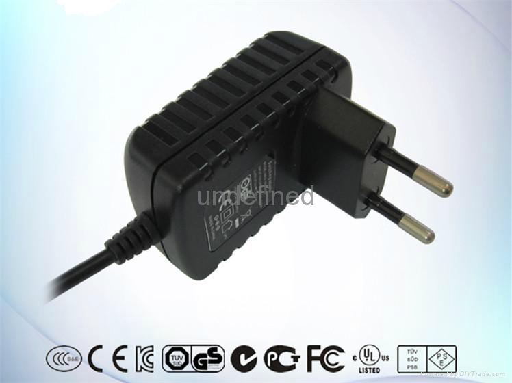 12V600MA歐規FCC認証電源適配器 3