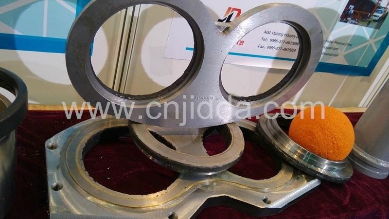  Concrete Pump Wear Plate and Cutting Ring for C Valve 1