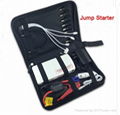 200A starting power emergency car jump starter with light  3